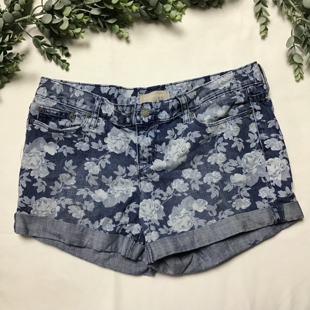Bleached floral shorts
